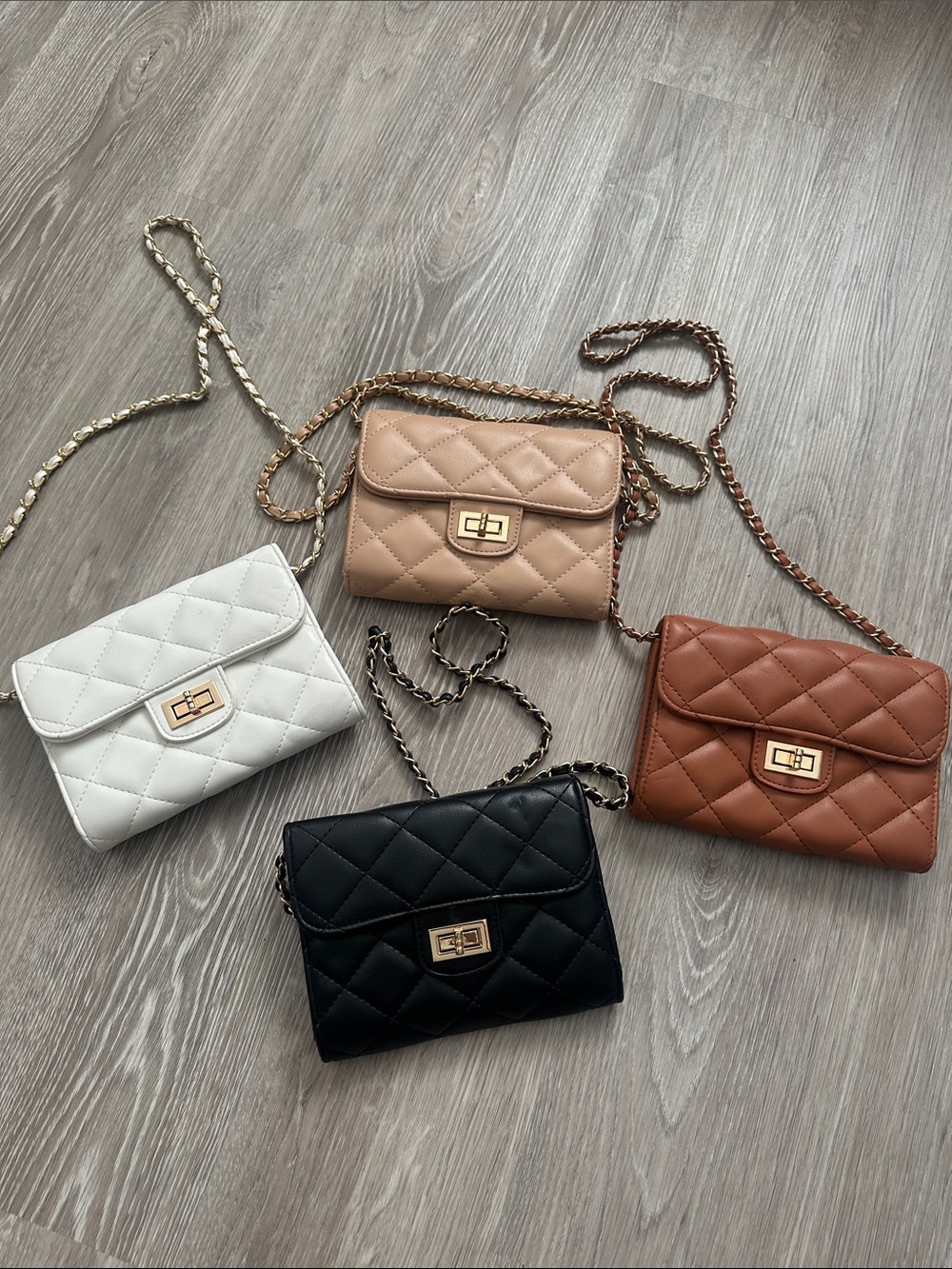 Lot of 4 quilted leather bags